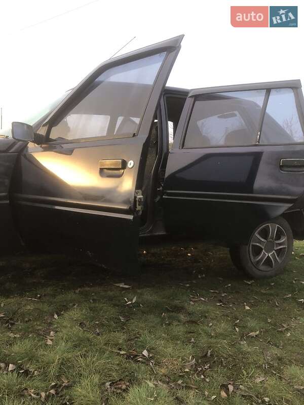 Лифтбек ЗАЗ 1103 Славута 2005 в Ахтырке фото 2 Лифтбек ЗАЗ 1103 Славута 2005 в Ахтырке