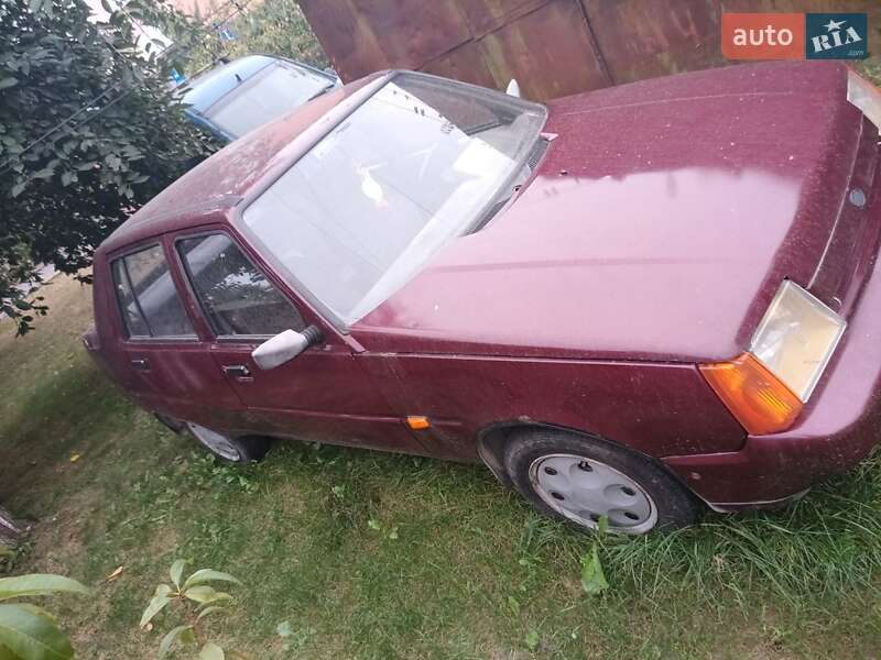 Ліфтбек ЗАЗ 1103 Славута 2006 в Луцьку