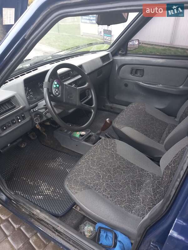 Лифтбек ЗАЗ 1103 Славута 2007 в Кропивницком фото 10 Лифтбек ЗАЗ 1103 Славута 2007 в Кропивницком