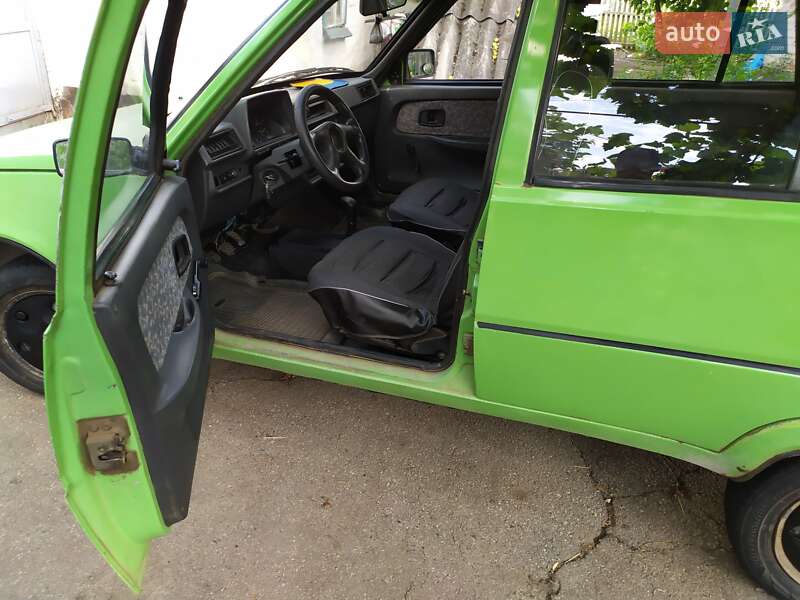 Ліфтбек ЗАЗ 1103 Славута 2004 в Жовтих Водах фото 5 Ліфтбек ЗАЗ 1103 Славута 2004 в Жовтих Водах