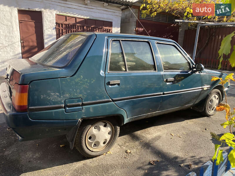 Лифтбек ЗАЗ 1103 Славута 2005 в Белой Церкви