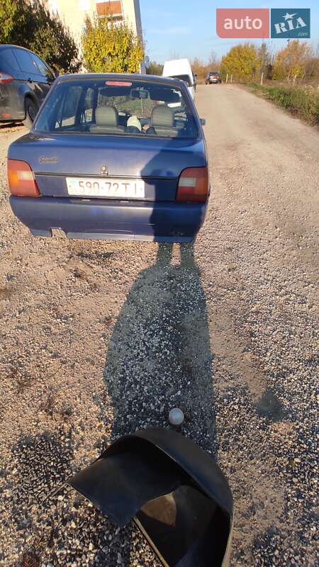 Лифтбек ЗАЗ 1103 Славута 2003 в Подволочиске