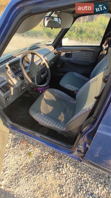 Лифтбек ЗАЗ 1103 Славута 2003 в Подволочиске
