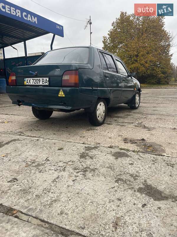 Лифтбек ЗАЗ 1103 Славута 2005 в Харькове фото 3 Лифтбек ЗАЗ 1103 Славута 2005 в Харькове
