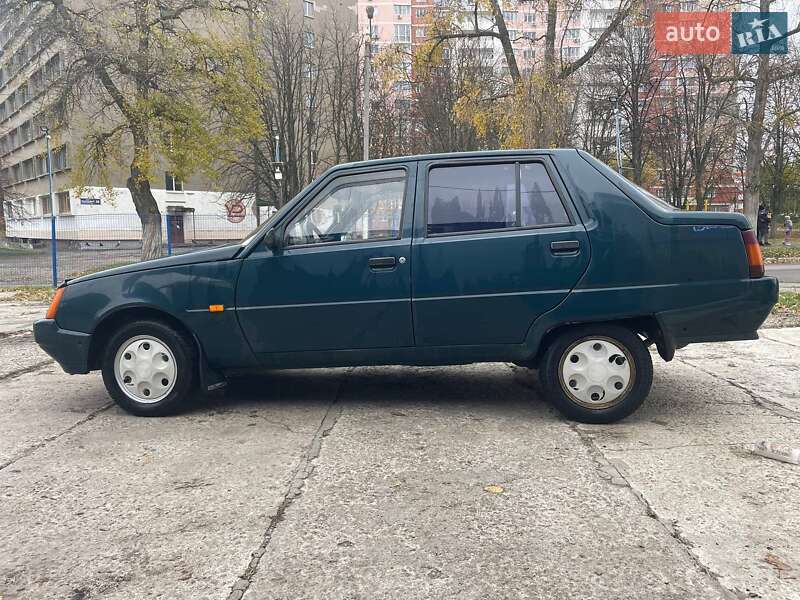 Лифтбек ЗАЗ 1103 Славута 2005 в Харькове фото 12 Лифтбек ЗАЗ 1103 Славута 2005 в Харькове