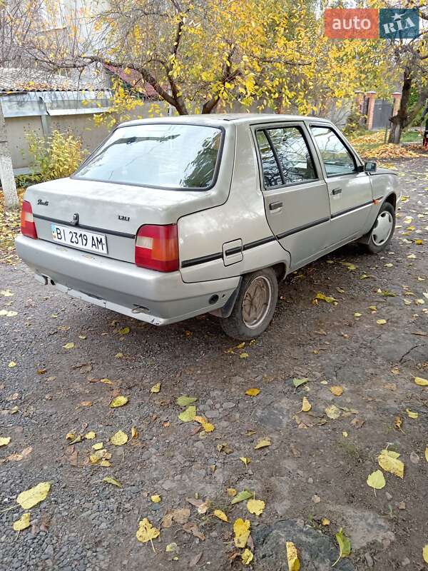 Лифтбек ЗАЗ 1103 Славута 2007 в Лубнах фото 5 Лифтбек ЗАЗ 1103 Славута 2007 в Лубнах