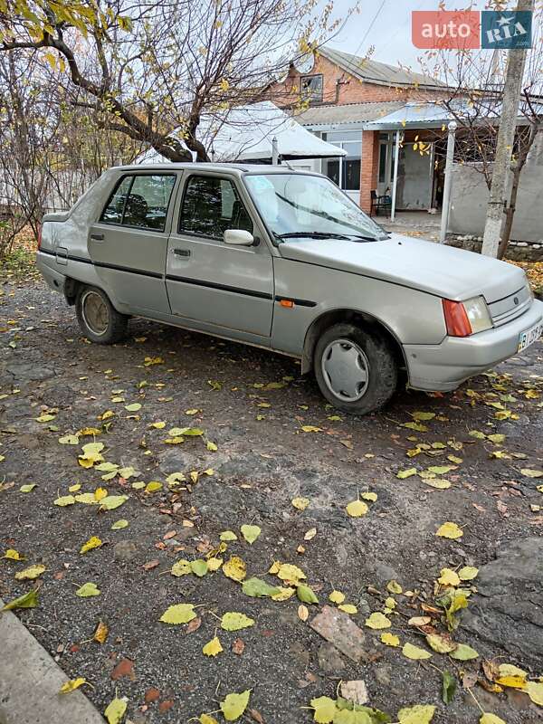 Лифтбек ЗАЗ 1103 Славута 2007 в Лубнах фото 16 Лифтбек ЗАЗ 1103 Славута 2007 в Лубнах