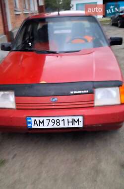 Лифтбек ЗАЗ 1103 Славута 2001 в Малине