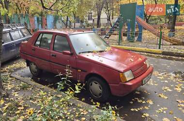 Лифтбек ЗАЗ 1103 Славута 2006 в Киеве