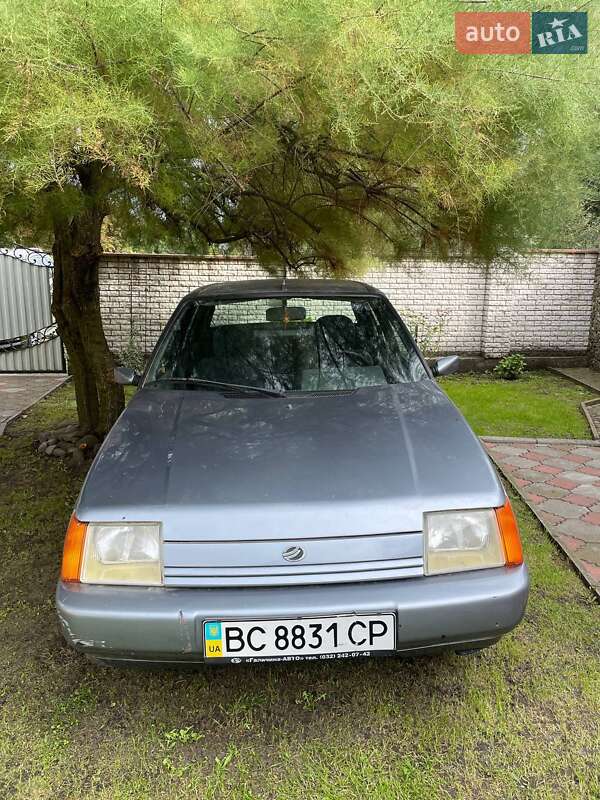 Лифтбек ЗАЗ 1103 Славута 2006 в Львове