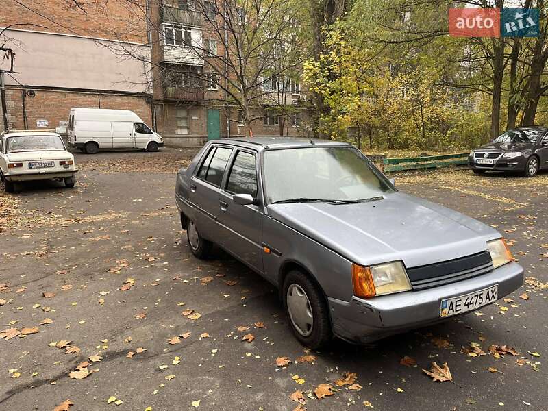 Ліфтбек ЗАЗ 1103 Славута 2006 в Дніпрі