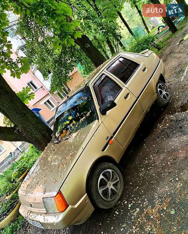 Лифтбек ЗАЗ 1103 Славута 2002 в Обухове фото 7 Лифтбек ЗАЗ 1103 Славута 2002 в Обухове