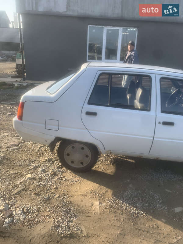 Лифтбек ЗАЗ 1103 Славута 2007 в Дрогобыче