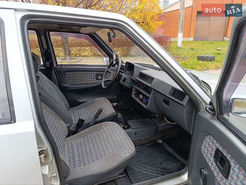 Лифтбек ЗАЗ 1103 Славута 2003 в Харькове фото 2 Лифтбек ЗАЗ 1103 Славута 2003 в Харькове
