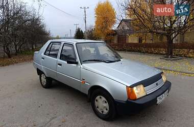 Лифтбек ЗАЗ 1103 Славута 2003 в Харькове