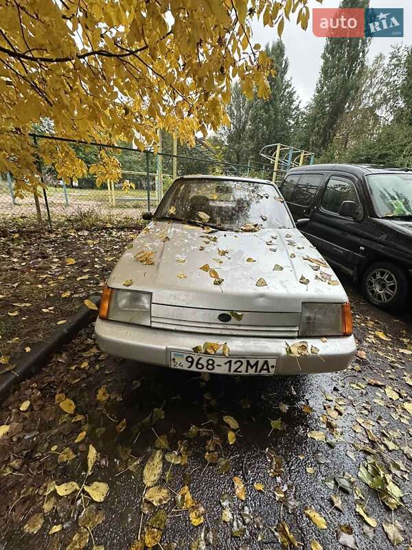 Лифтбек ЗАЗ 1103 Славута 2002 в Черкассах