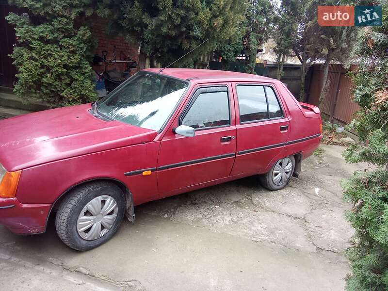 Ліфтбек ЗАЗ 1103 Славута 2003 в Снятині