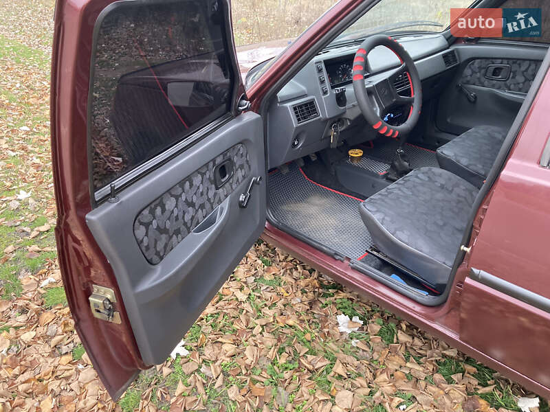 Ліфтбек ЗАЗ 1103 Славута 2006 в Черкасах фото 9 Ліфтбек ЗАЗ 1103 Славута 2006 в Черкасах