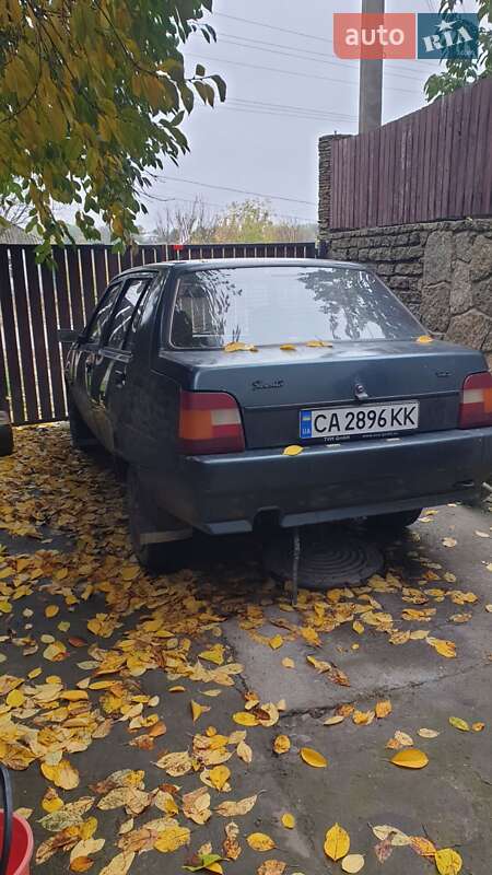ЗАЗ 1103 Славута 2005