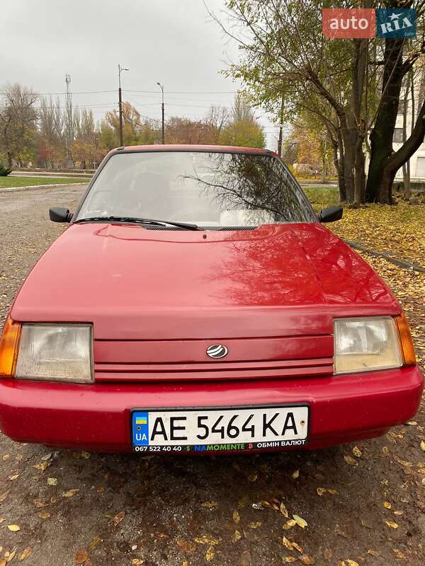 Лифтбек ЗАЗ 1103 Славута 2006 в Синельниково