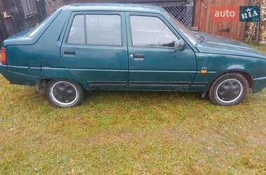 Лифтбек ЗАЗ 1103 Славута 2004 в Яблунице
