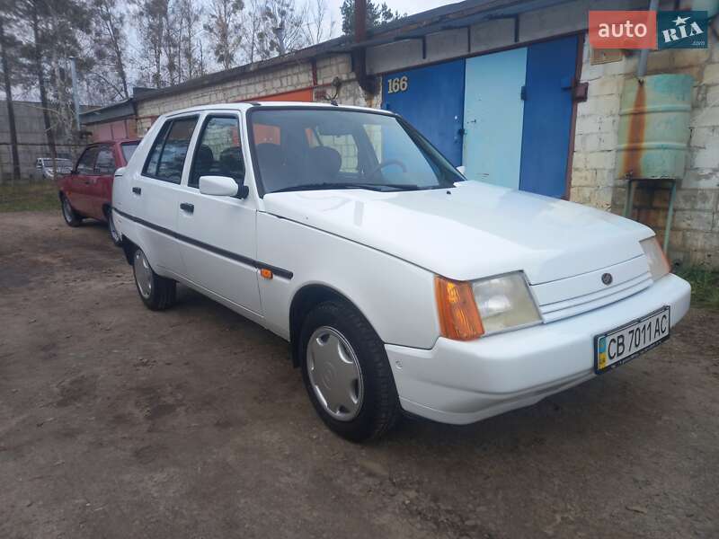 Лифтбек ЗАЗ 1103 Славута 2006 в Славутиче