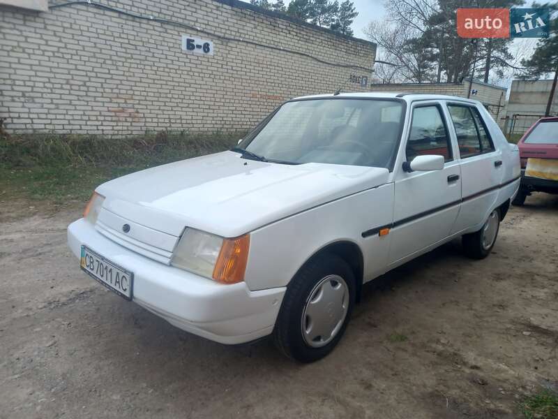 Лифтбек ЗАЗ 1103 Славута 2006 в Славутиче