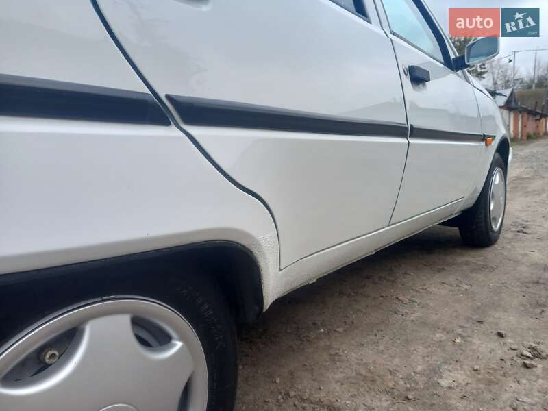 Лифтбек ЗАЗ 1103 Славута 2006 в Славутиче