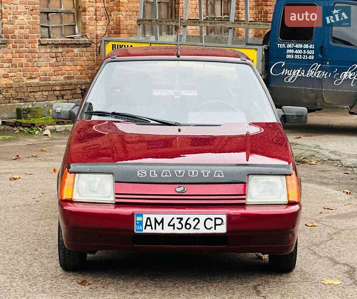 Ліфтбек ЗАЗ 1103 Славута 2001 в Житомирі