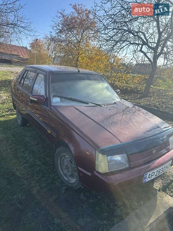 Ліфтбек ЗАЗ 1103 Славута 2001 в Запоріжжі фото 3 Ліфтбек ЗАЗ 1103 Славута 2001 в Запоріжжі