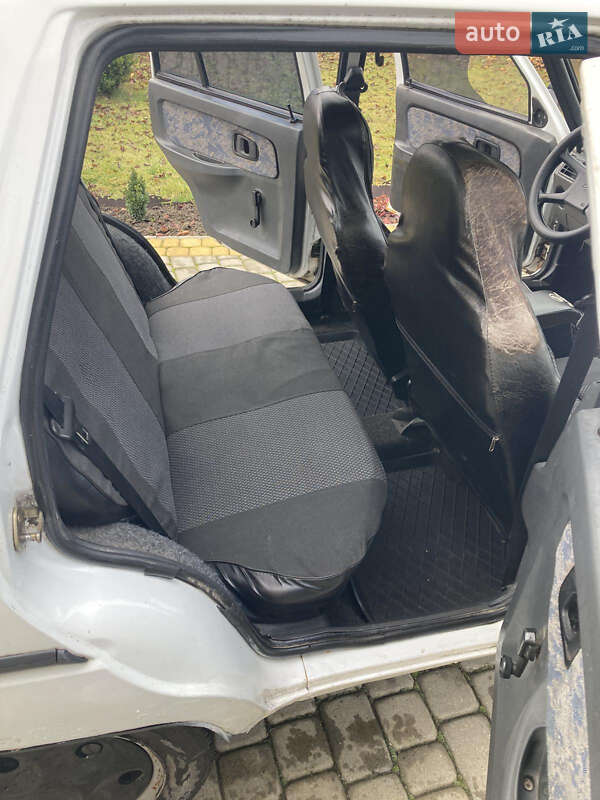 Лифтбек ЗАЗ 1103 Славута 2008 в Львове фото 4 Лифтбек ЗАЗ 1103 Славута 2008 в Львове