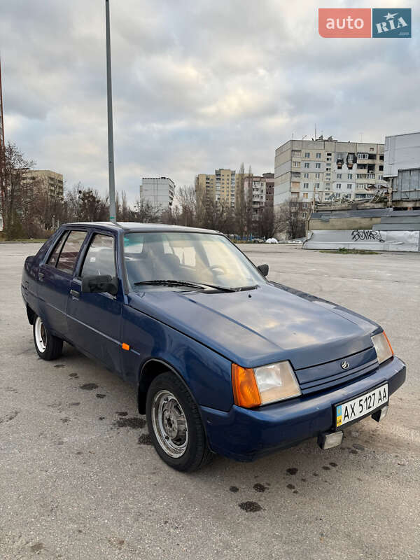 Ліфтбек ЗАЗ 1103 Славута 2005 в Харкові фото Ліфтбек ЗАЗ 1103 Славута 2005 в Харкові