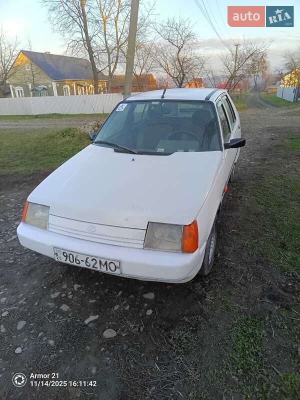 Лифтбек ЗАЗ 1103 Славута 2003 в Банилове фото 2 Лифтбек ЗАЗ 1103 Славута 2003 в Банилове