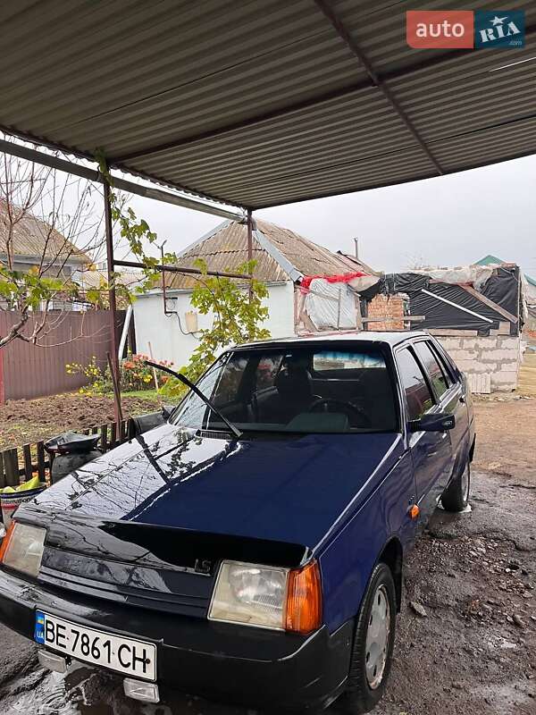 Ліфтбек ЗАЗ 1103 Славута 2004 в Миколаєві