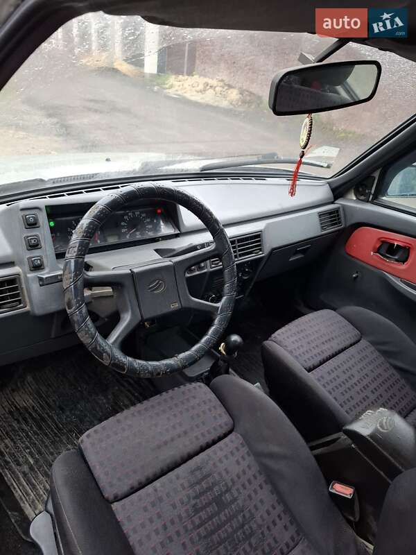 Ліфтбек ЗАЗ 1103 Славута 2006 в Житомирі