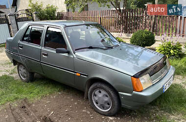 Ліфтбек ЗАЗ 1103 Славута 2006 в Порогах