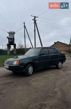 Ліфтбек ЗАЗ 1103 Славута 2004 в Кропивницькому