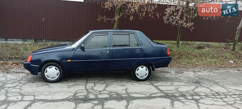 Лифтбек ЗАЗ 1103 Славута 2008 в Полтаве фото 3 Лифтбек ЗАЗ 1103 Славута 2008 в Полтаве