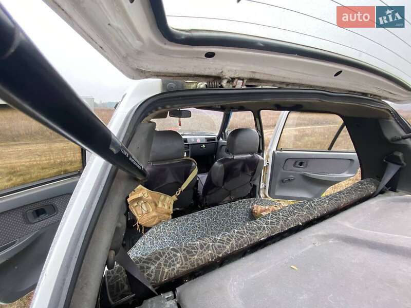 Лифтбек ЗАЗ 1103 Славута 2005 в Киеве