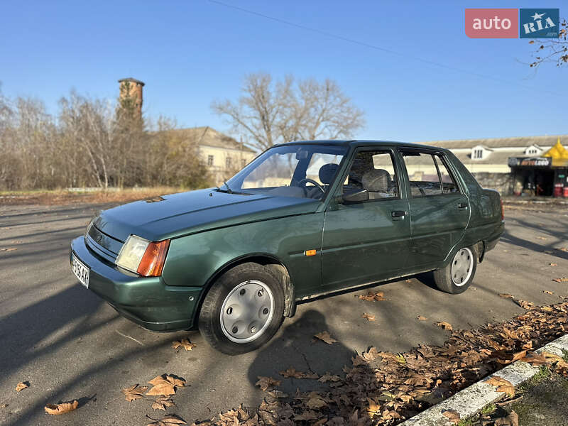 Лифтбек ЗАЗ 1103 Славута 2007 в Новой Одессе