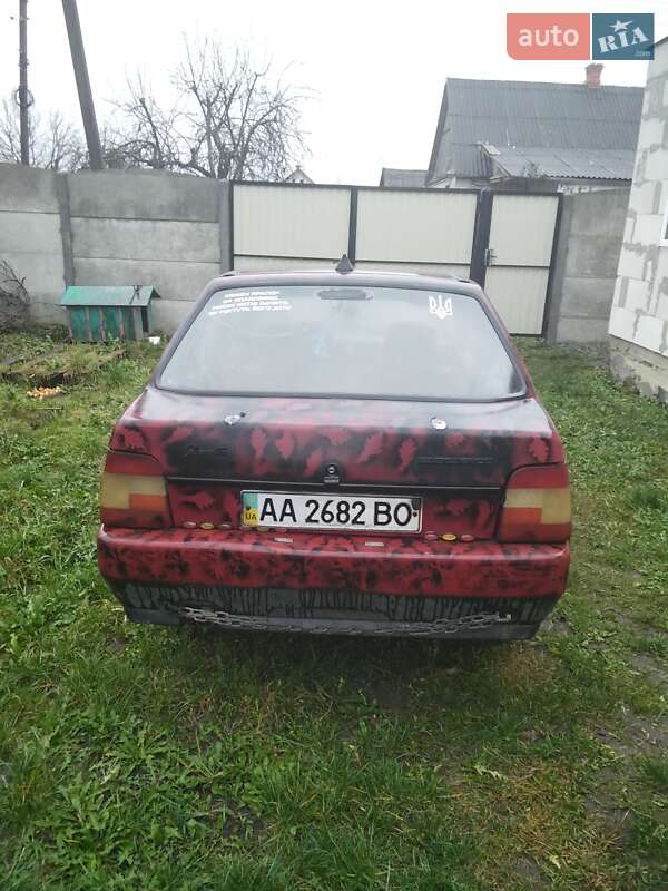 Лифтбек ЗАЗ 1103 Славута 2002 в Житомире