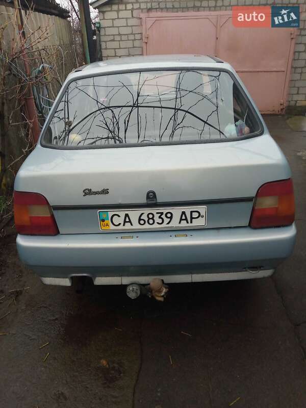 Лифтбек ЗАЗ 1103 Славута 2004 в Черкассах