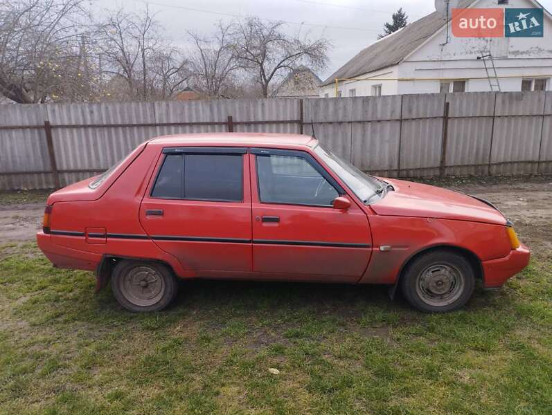 Ліфтбек ЗАЗ 1103 Славута 2006 в Липовій Долині