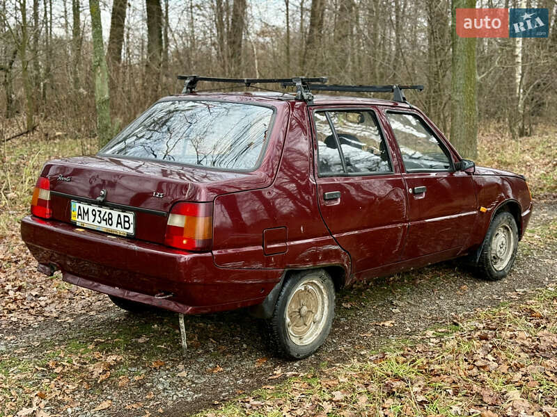 Лифтбек ЗАЗ 1103 Славута 2006 в Радомышле