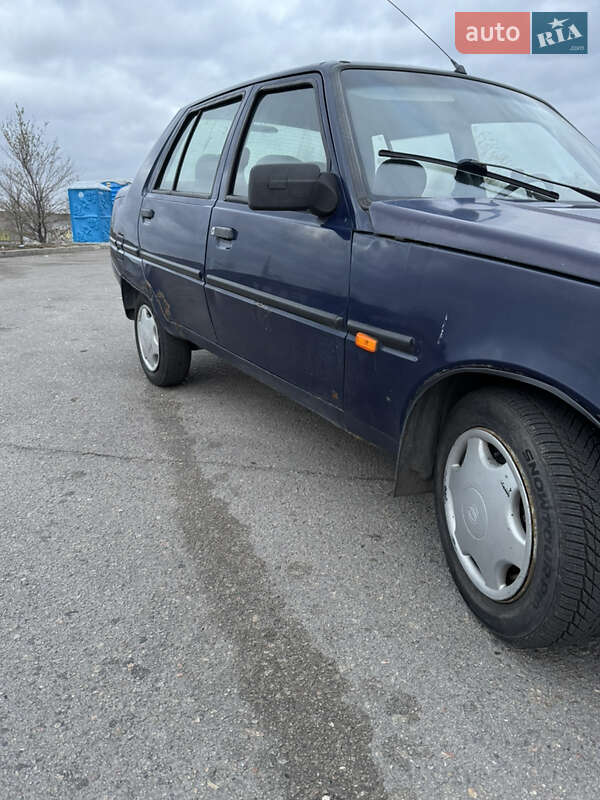 Ліфтбек ЗАЗ 1103 Славута 2006 в Запоріжжі