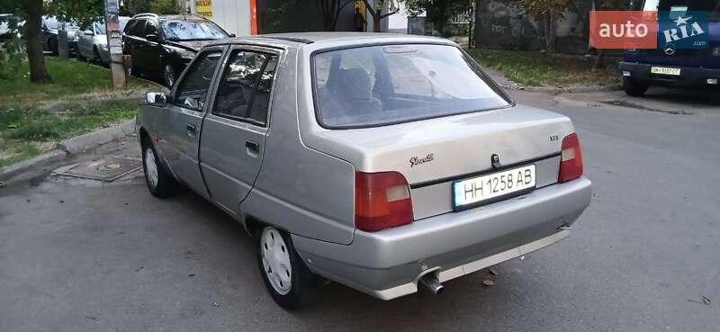 Ліфтбек ЗАЗ 1103 Славута 2006 в Одесі