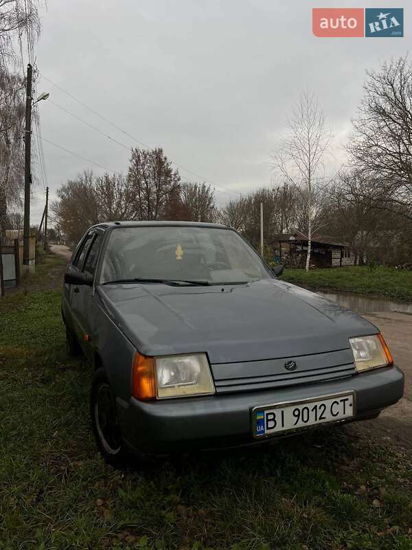 Лифтбек ЗАЗ 1103 Славута 2009 в Полтаве