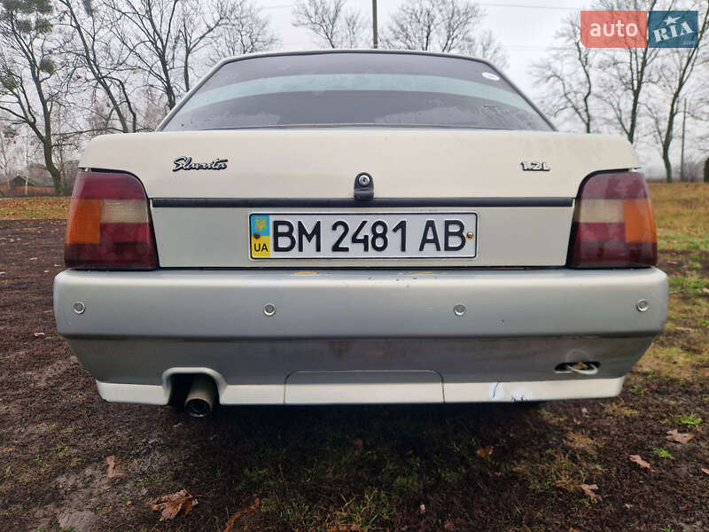 Ліфтбек ЗАЗ 1103 Славута 2005 в Ромнах