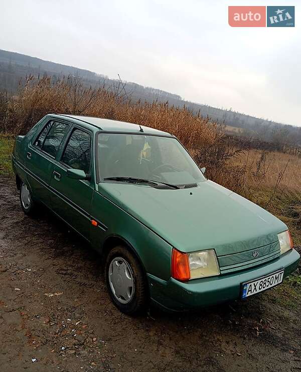 Лифтбек ЗАЗ 1103 Славута 2007 в Люботине фото 9 Лифтбек ЗАЗ 1103 Славута 2007 в Люботине