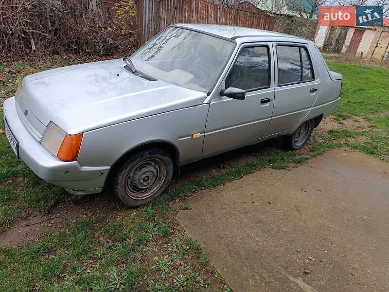 Ліфтбек ЗАЗ 1103 Славута 2005 в Одесі фото Ліфтбек ЗАЗ 1103 Славута 2005 в Одесі